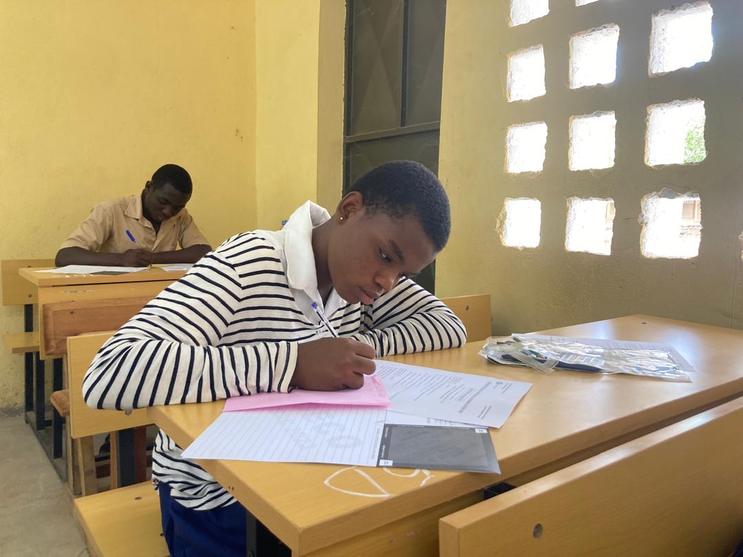 Concours scientifique et littéraire